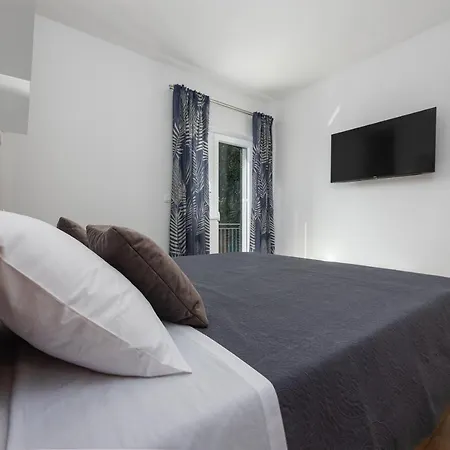 Golubica Villa Sukošan