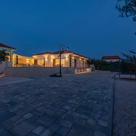 Golubica Villa Sukošan