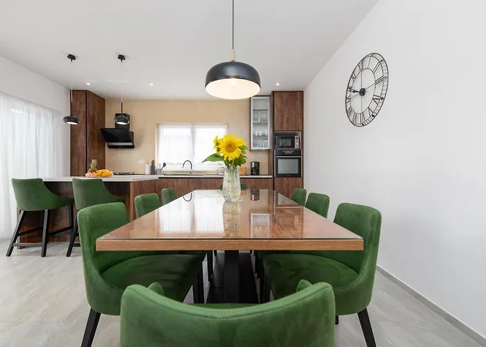 ヴィラ Golubica Sukošan